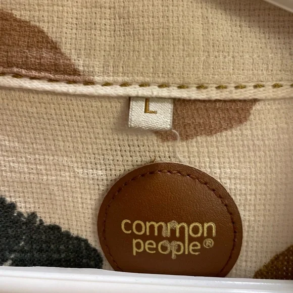 Abstract Patterned Button-Up Shirt - Picture 2 of 2